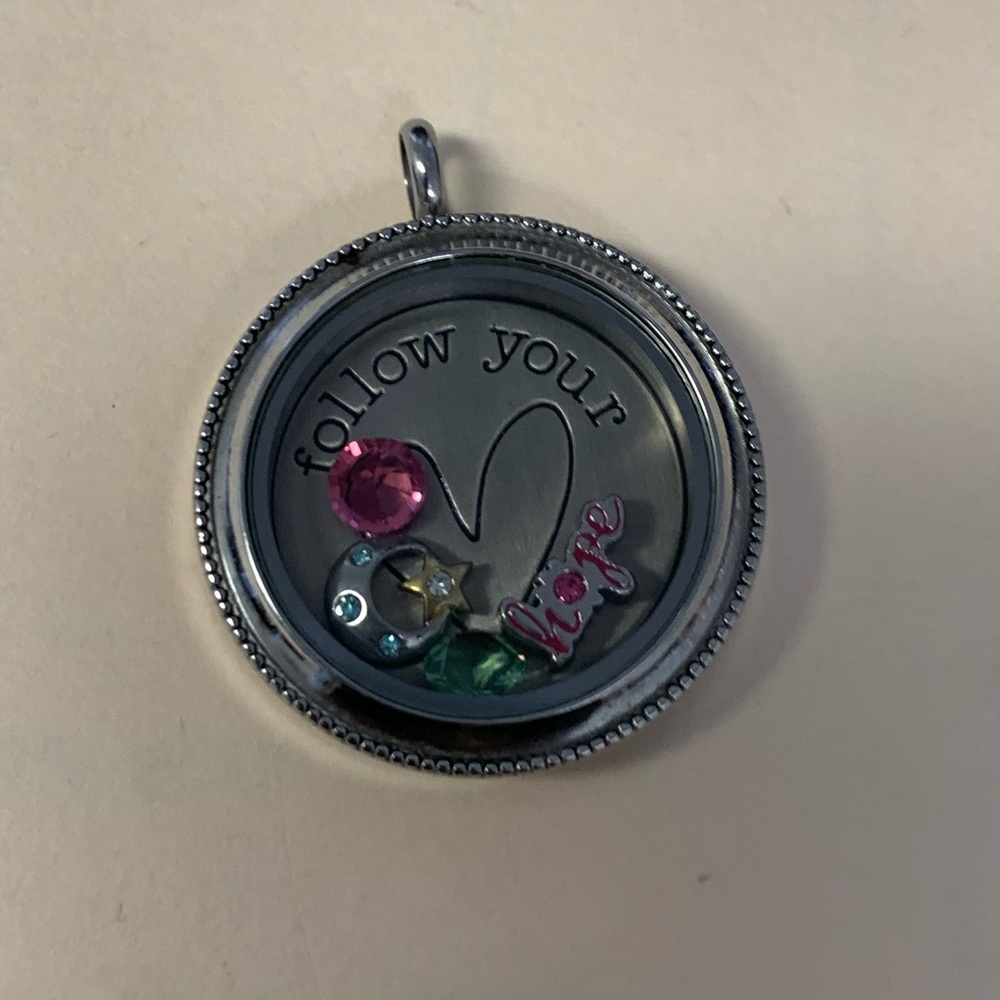 Origami Owl Round locket with charms
